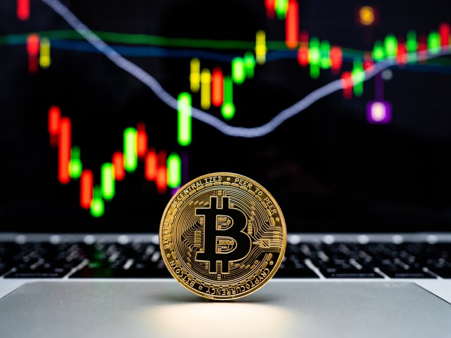 Bitcoin Reaches $30,000 